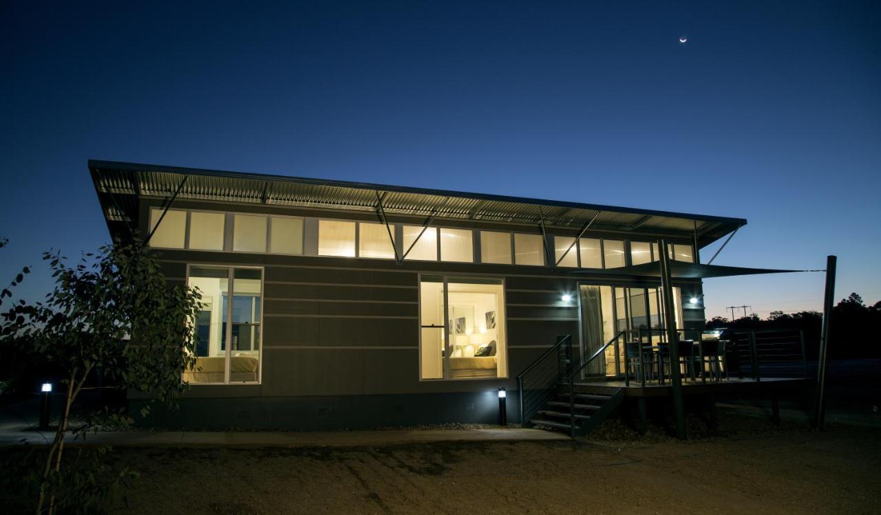 Savannah Cabins, Taronga Western Plains Zoo Dubbo Exterior photo